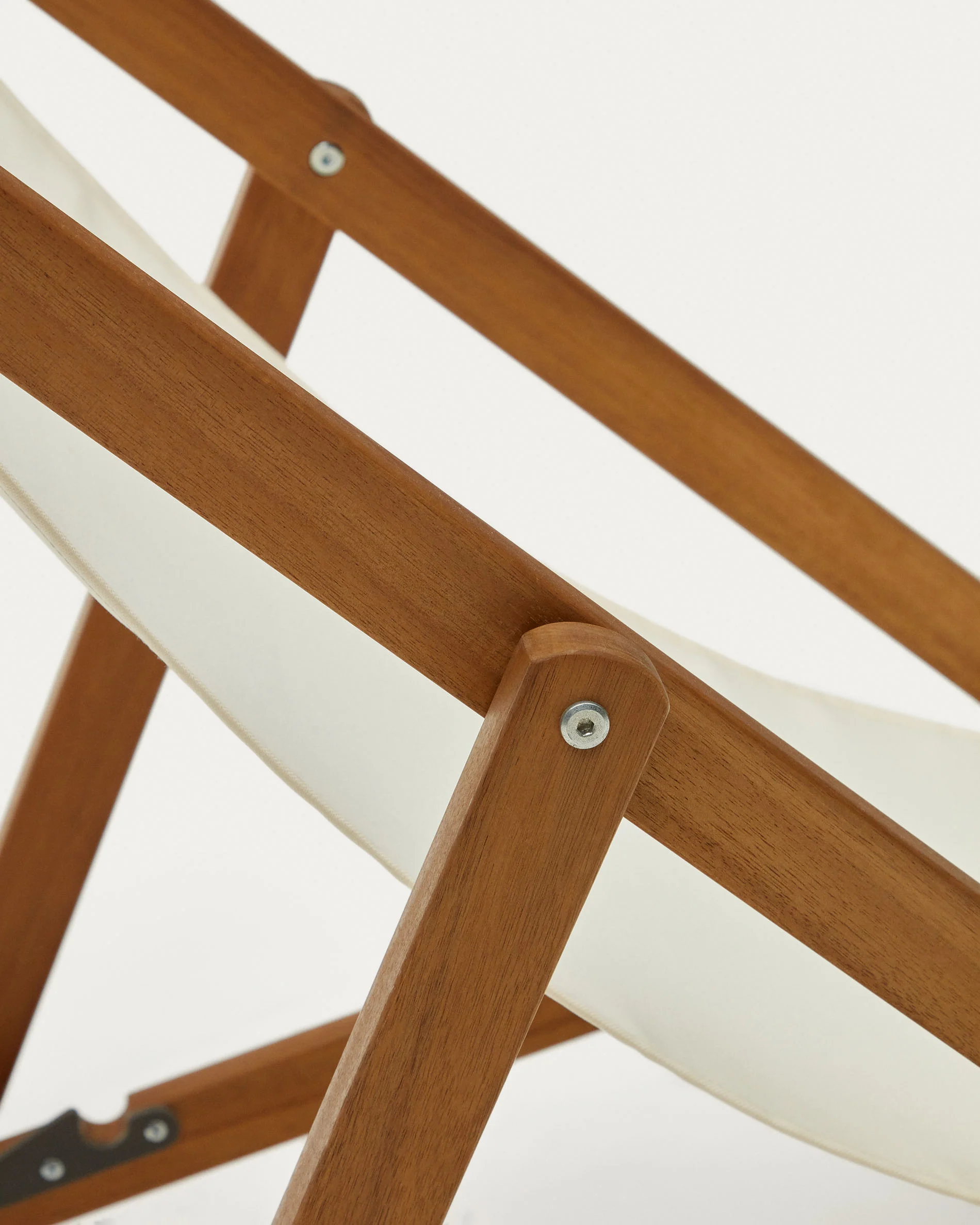 Adredna solid acacia outdoor deck chair in beige FSC 100% - Image 5