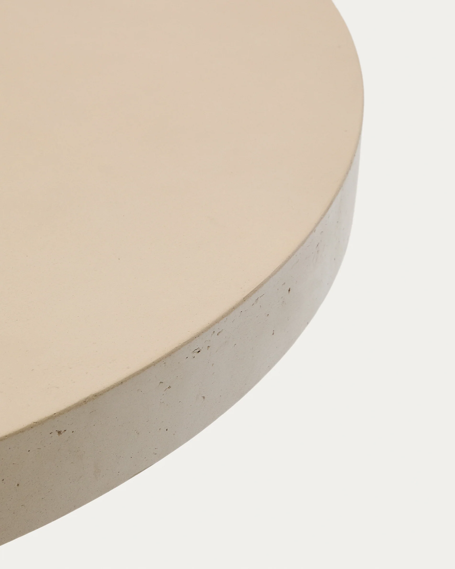 Aiguablava beige cement round table Ø90cm - Image 4