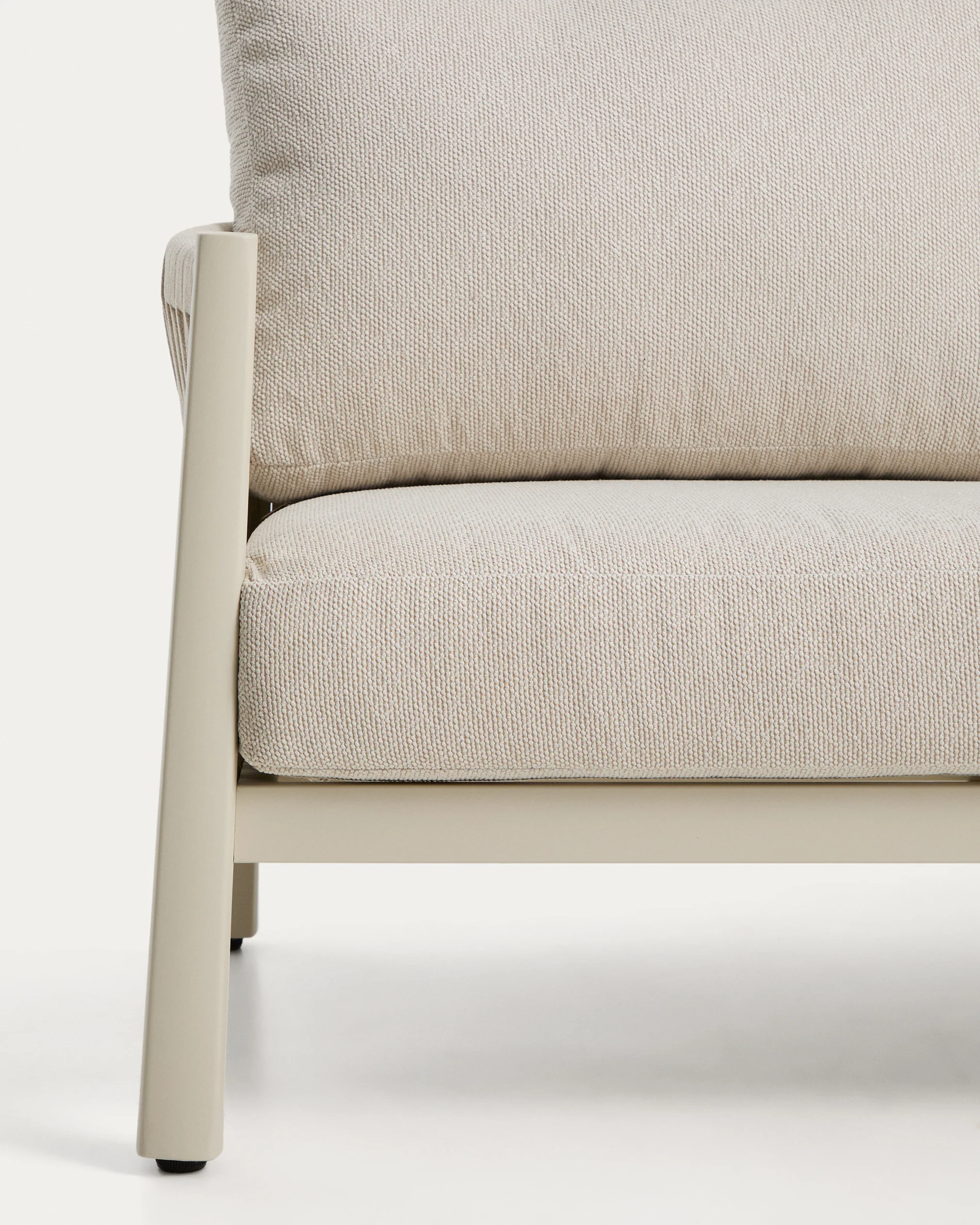 Aleria set with 3-seater sofa, 2 armchairs and coffee table in aluminium and ecru synthetic rope - Image 3