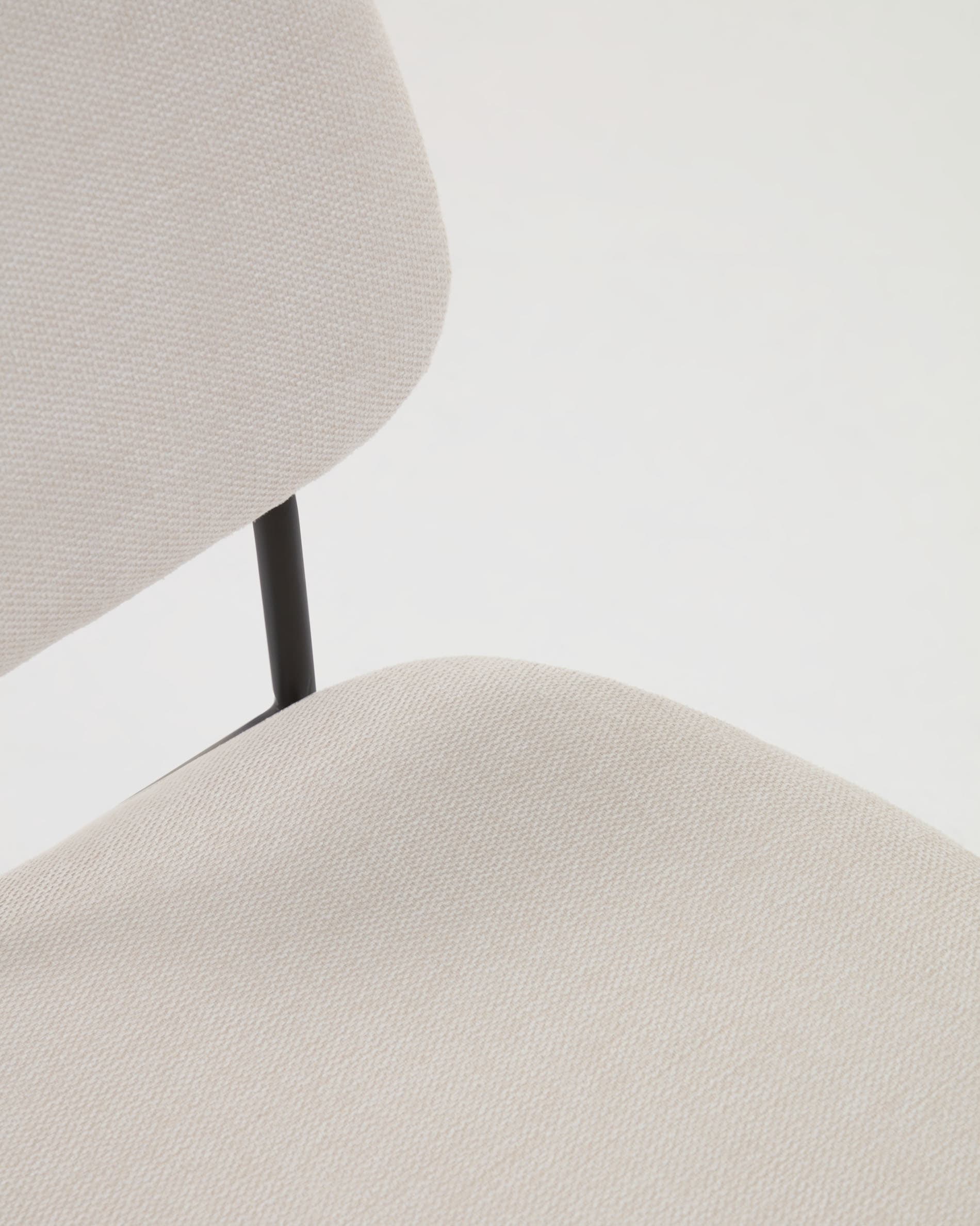 Benilda stackable beige chair with oak veneer and steel with black finish FSC Mix Credit - Image 5
