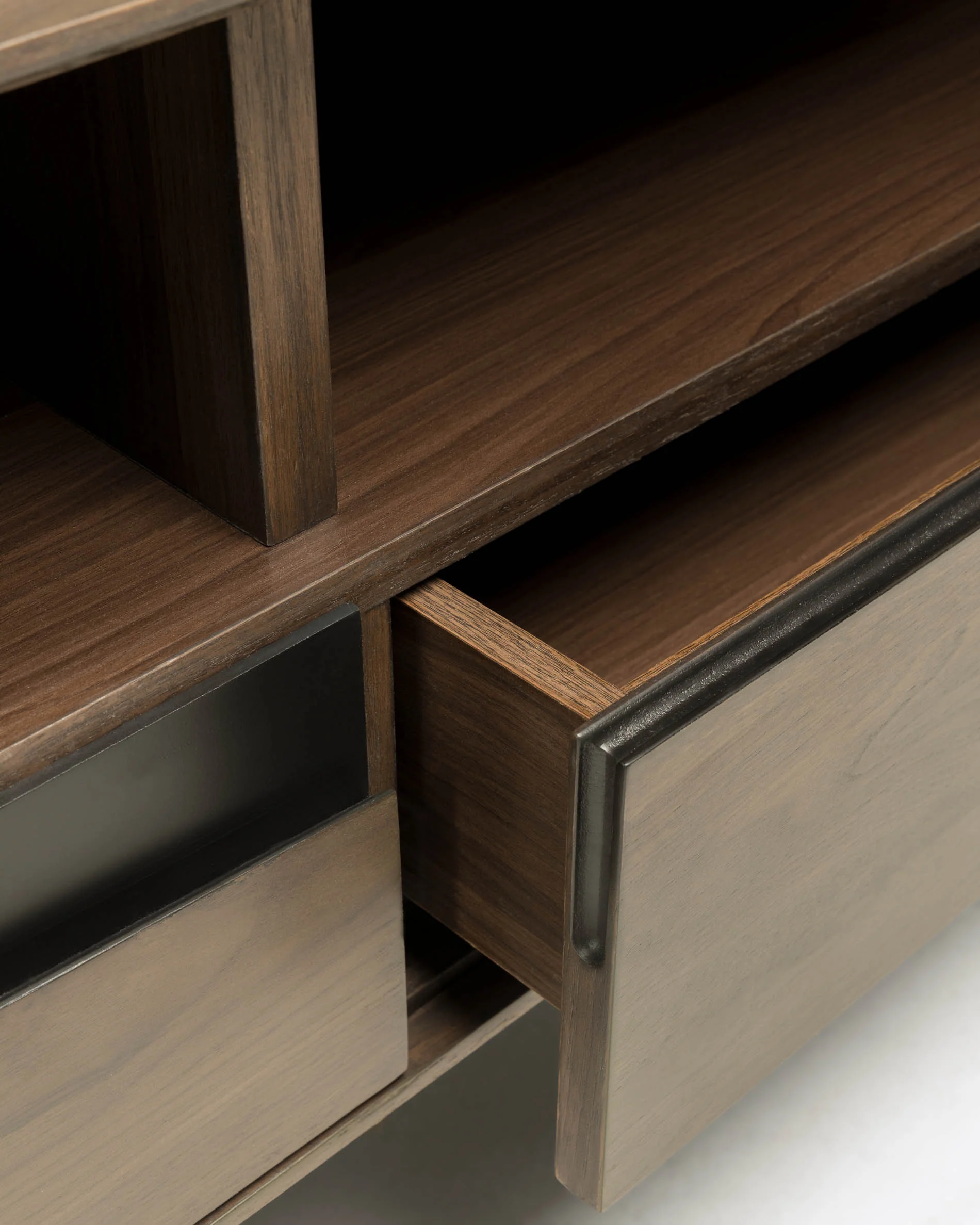 Cutt American walnut veneer TV stand with drawers and black finish steel, 180 x 56 cm - Image 4