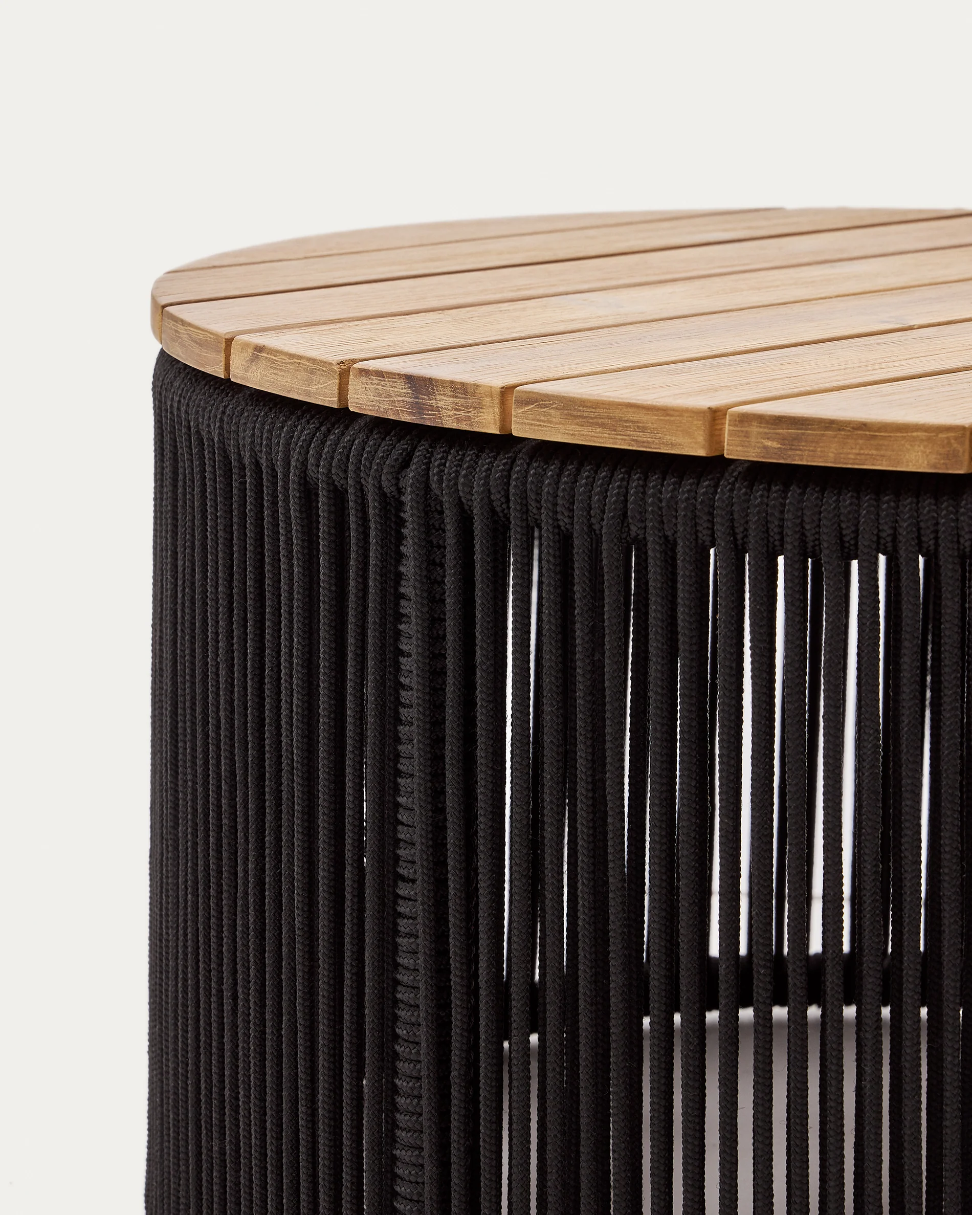 Dandara coffee table made of steel, black cord and solid acacia wood, Ø60 cm FSC 100% - Image 5