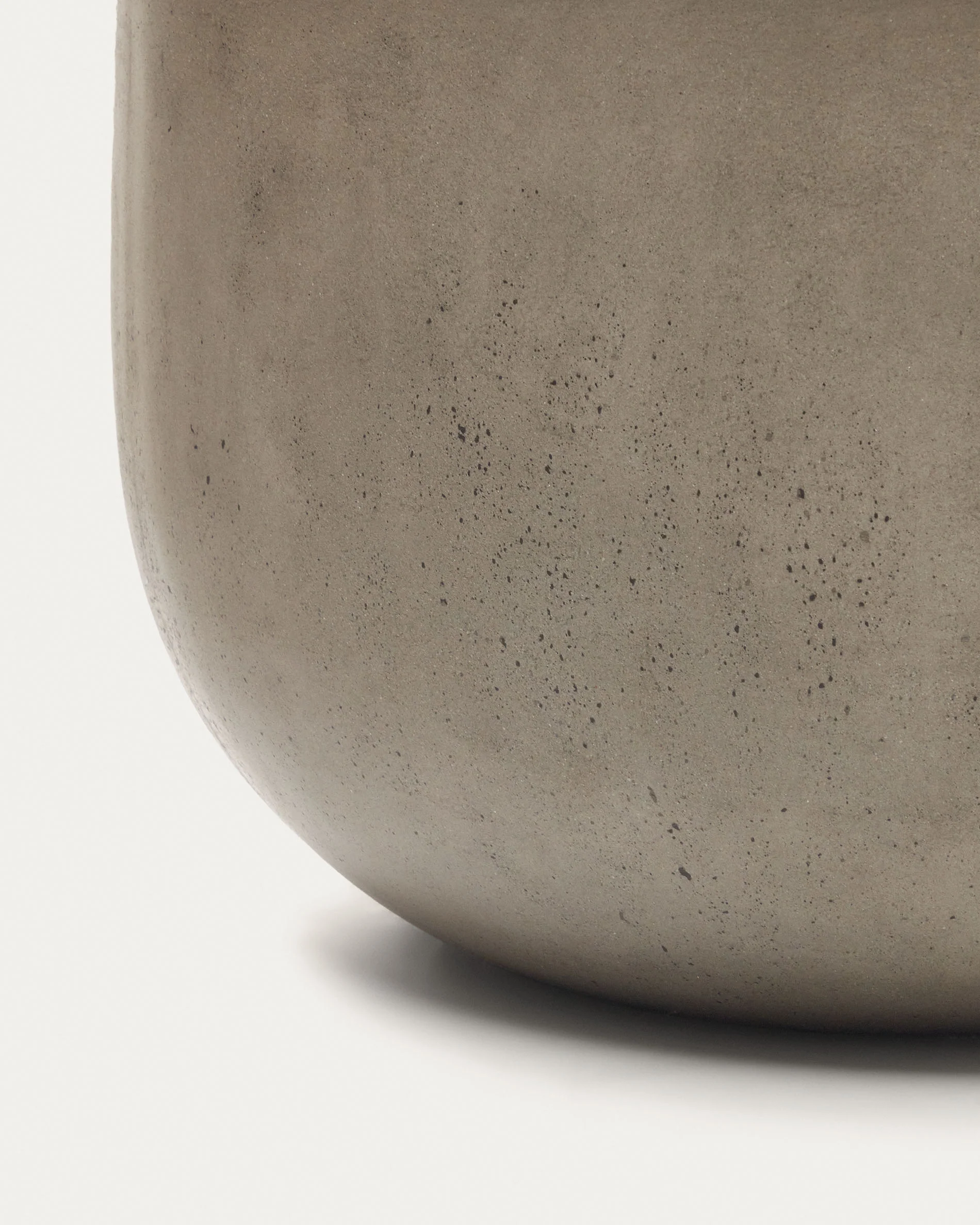 Garbet cement coffee table, Ø 60 cm - Image 3