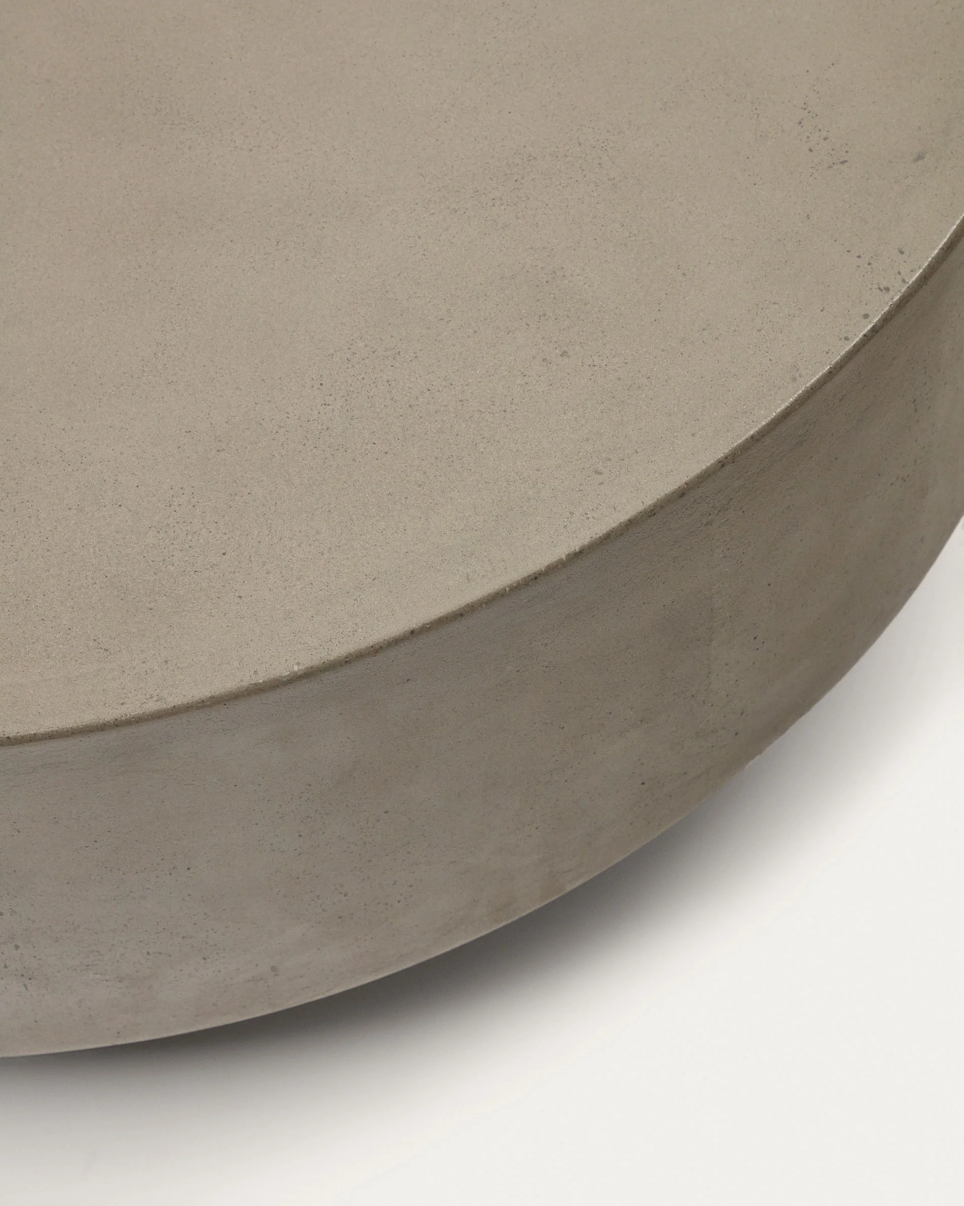 Garbet cement coffee table, Ø 80 cm - Image 5