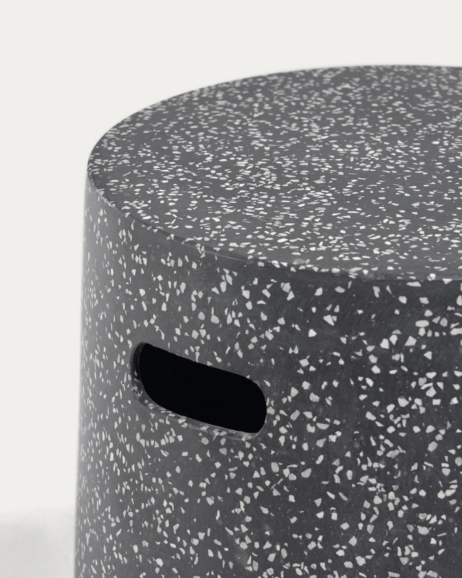 Jenell outdoor terrazzo footrest in black, Ø 35 cm - Image 3
