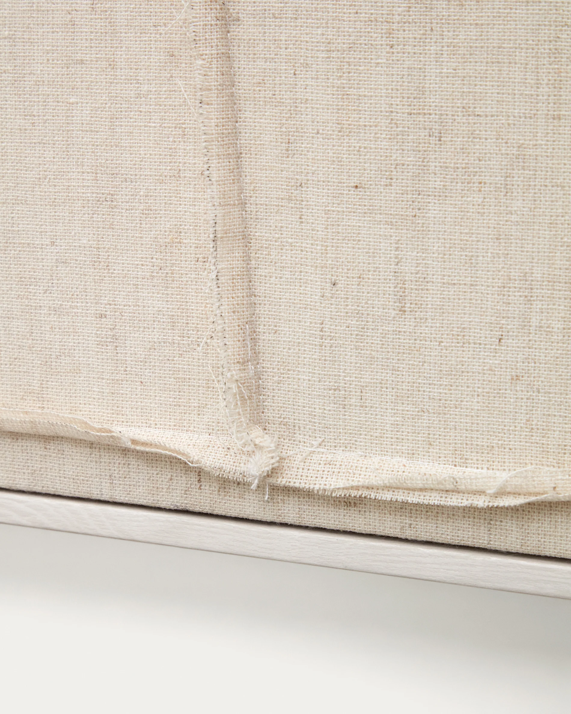 Maha white wall hanging with horizontal line 52 x 72 cm - Image 5