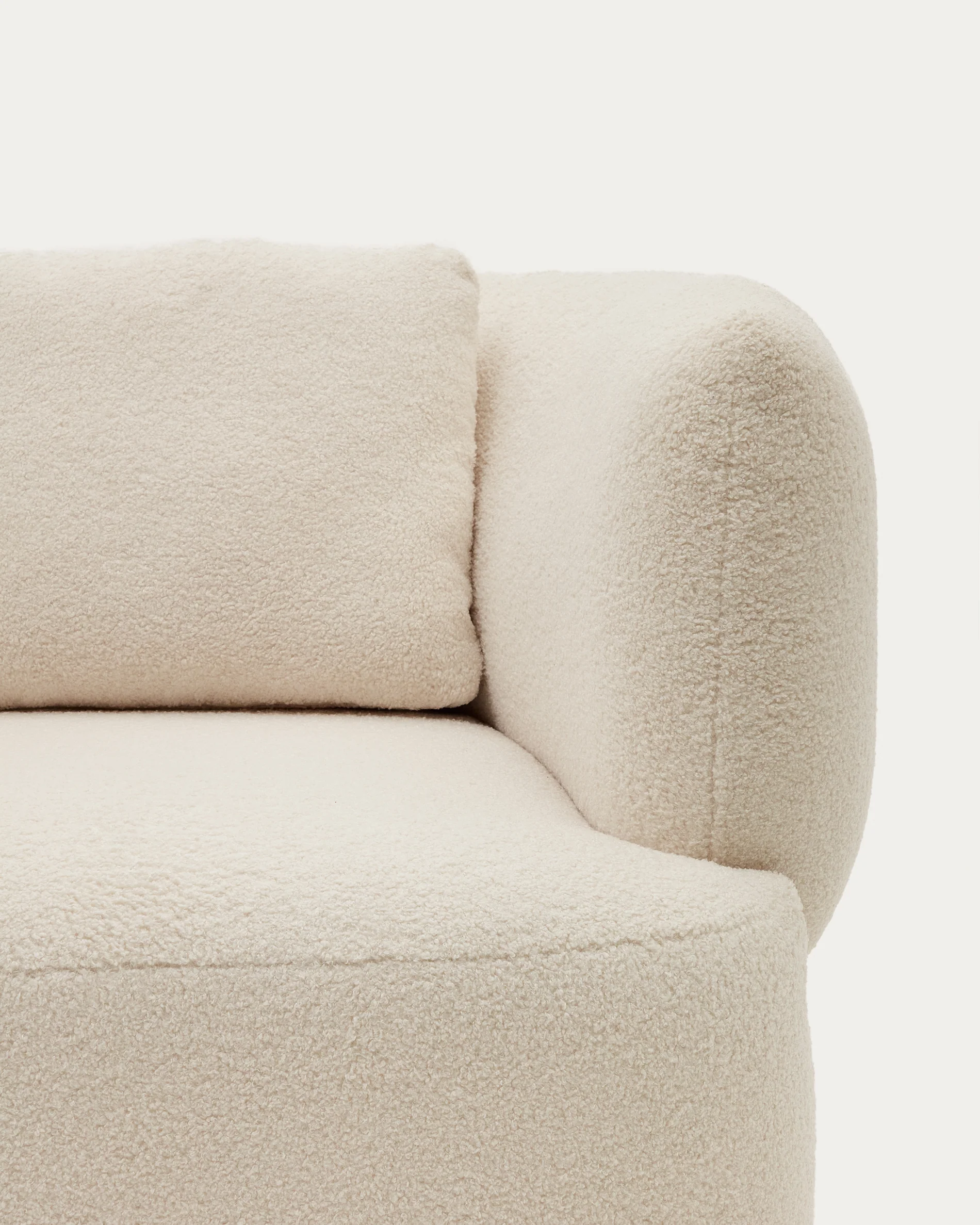 Martina ecru bouclé swivel armchair with cushion FSC Mix Credit - Image 3