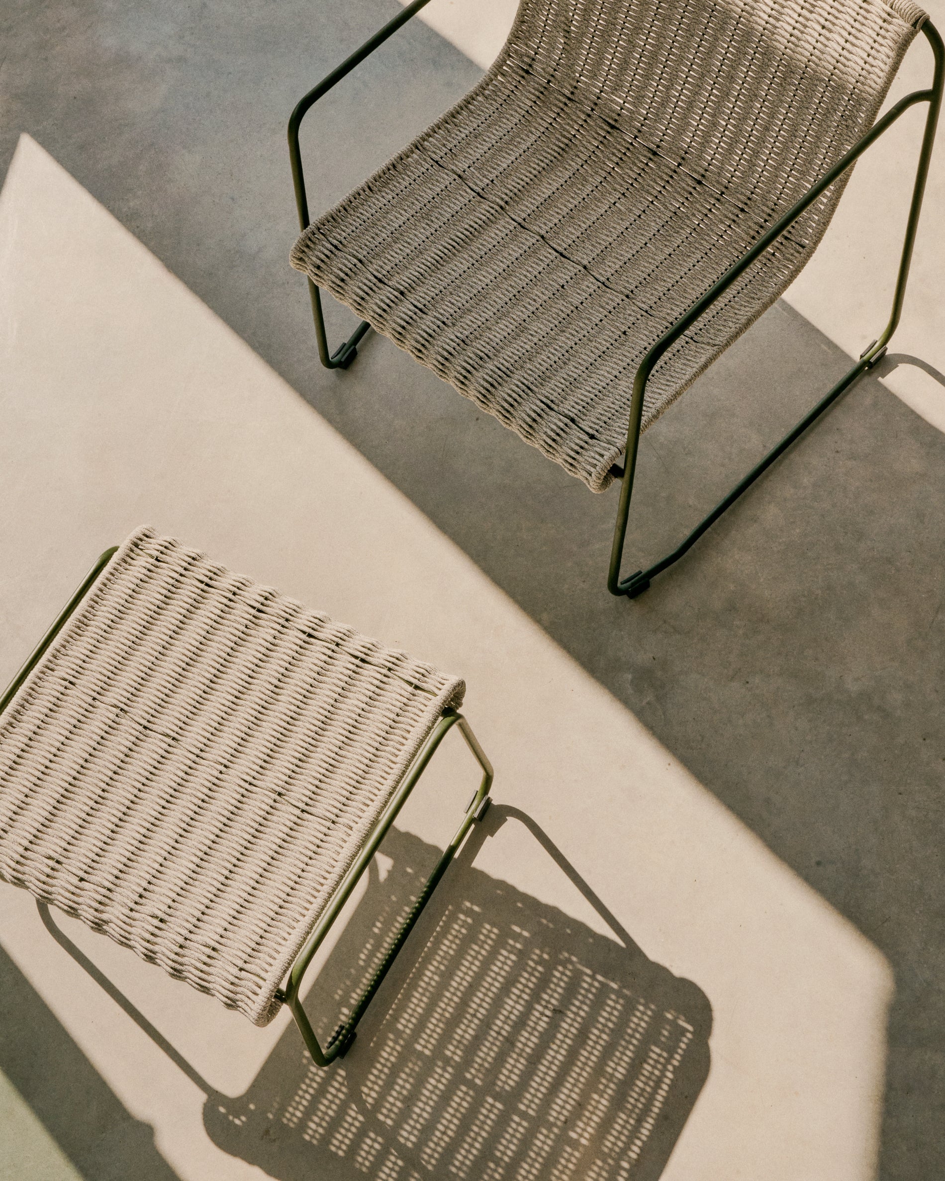 Maurina footrest in green galvanised steel and ecru and grey rope cord 58 x 52.5cm - Image 4
