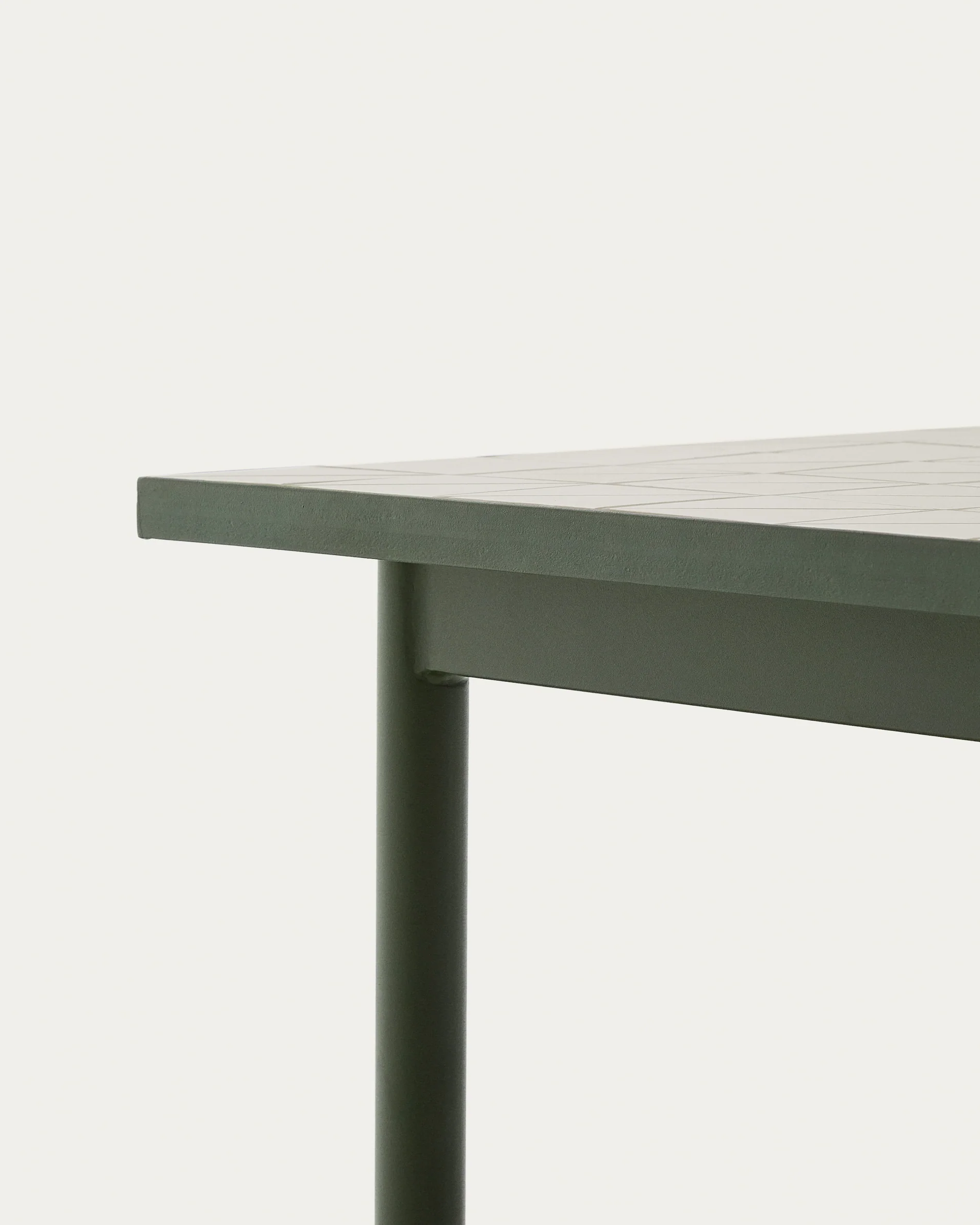 Maurina outdoor table in green galvanised steel with ecru-colored tiles 182 x 91cm - Image 7