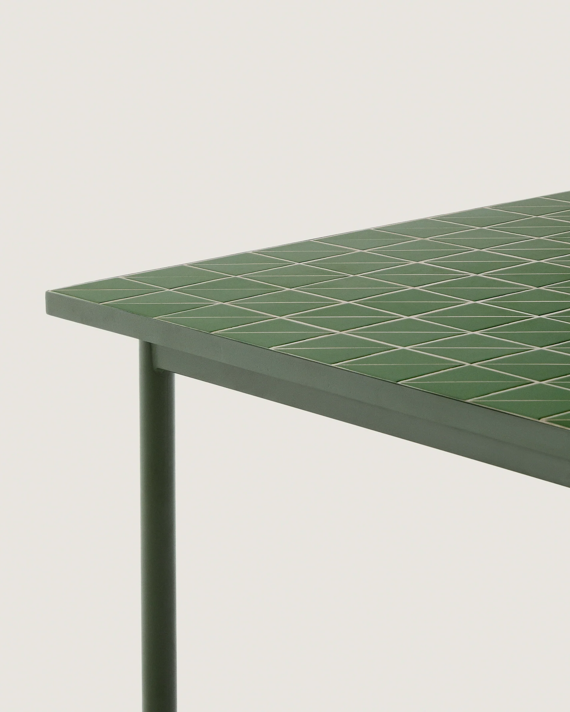 Maurina outdoor table in green galvanised steel with green tiles 223 x 101cm - Image 3