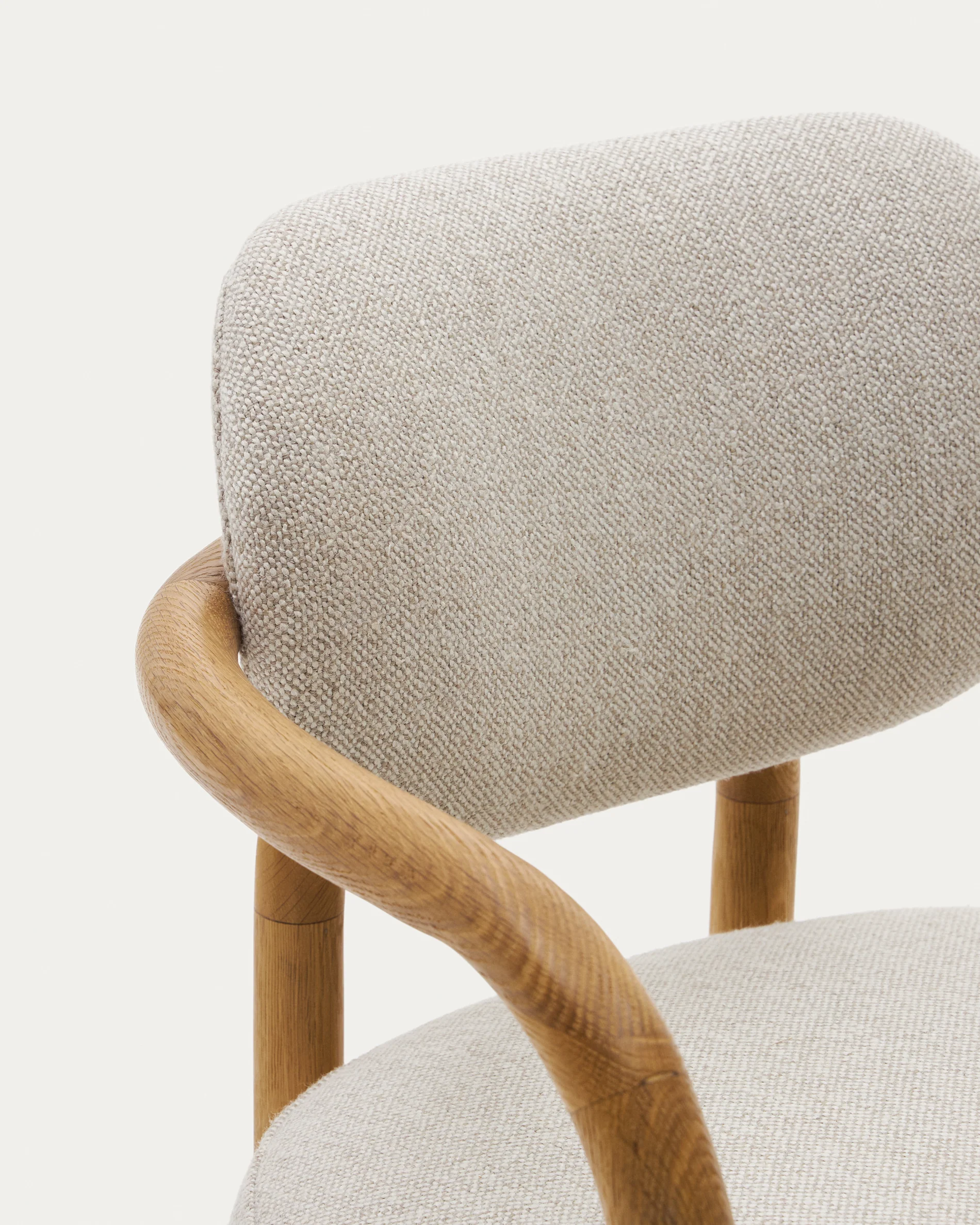 Melqui beige chair in solid oak wood a natural finish - Image 8