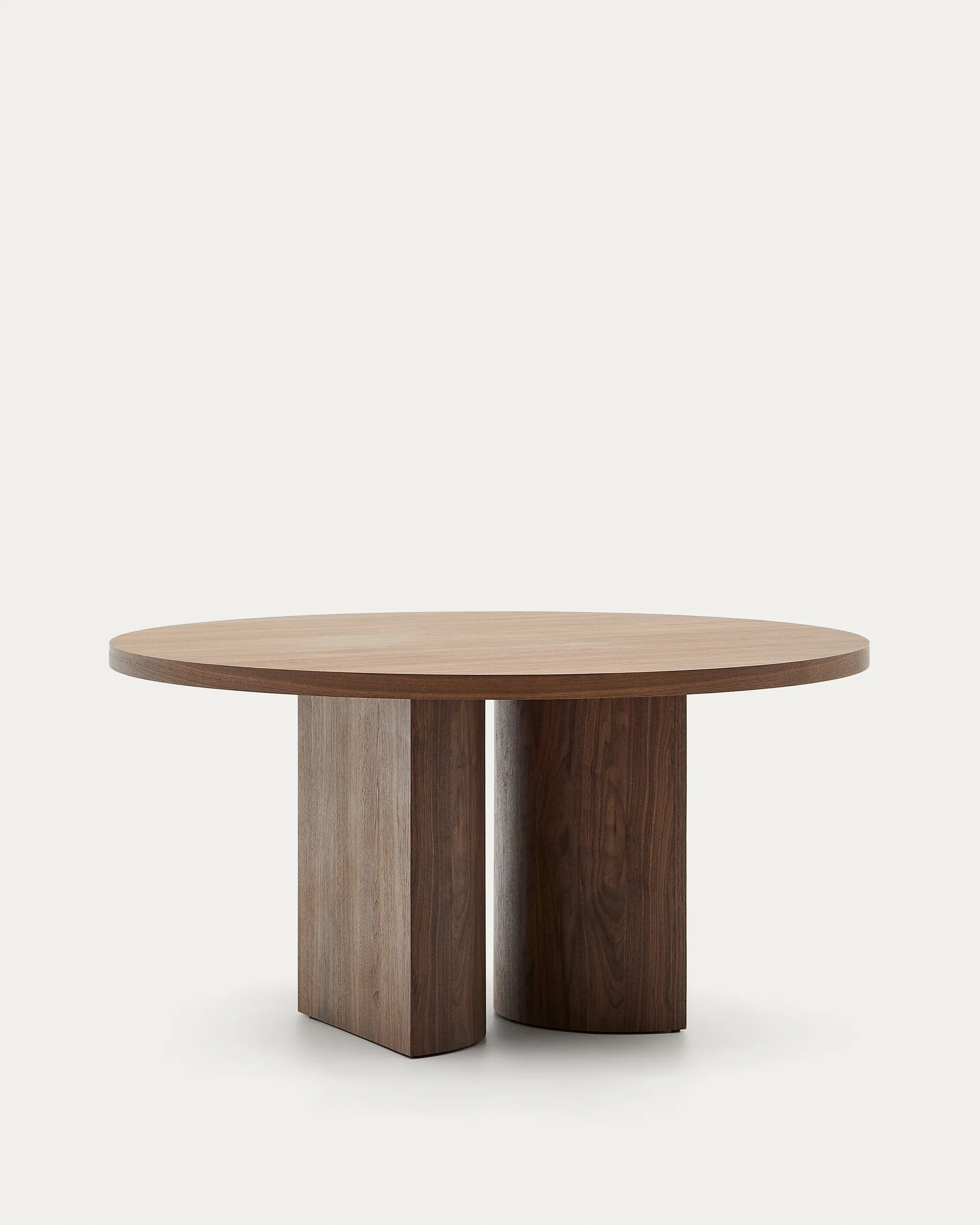 Nealy round table with a walnut veneer in a natural finish, Ø 150 cm - Image 8
