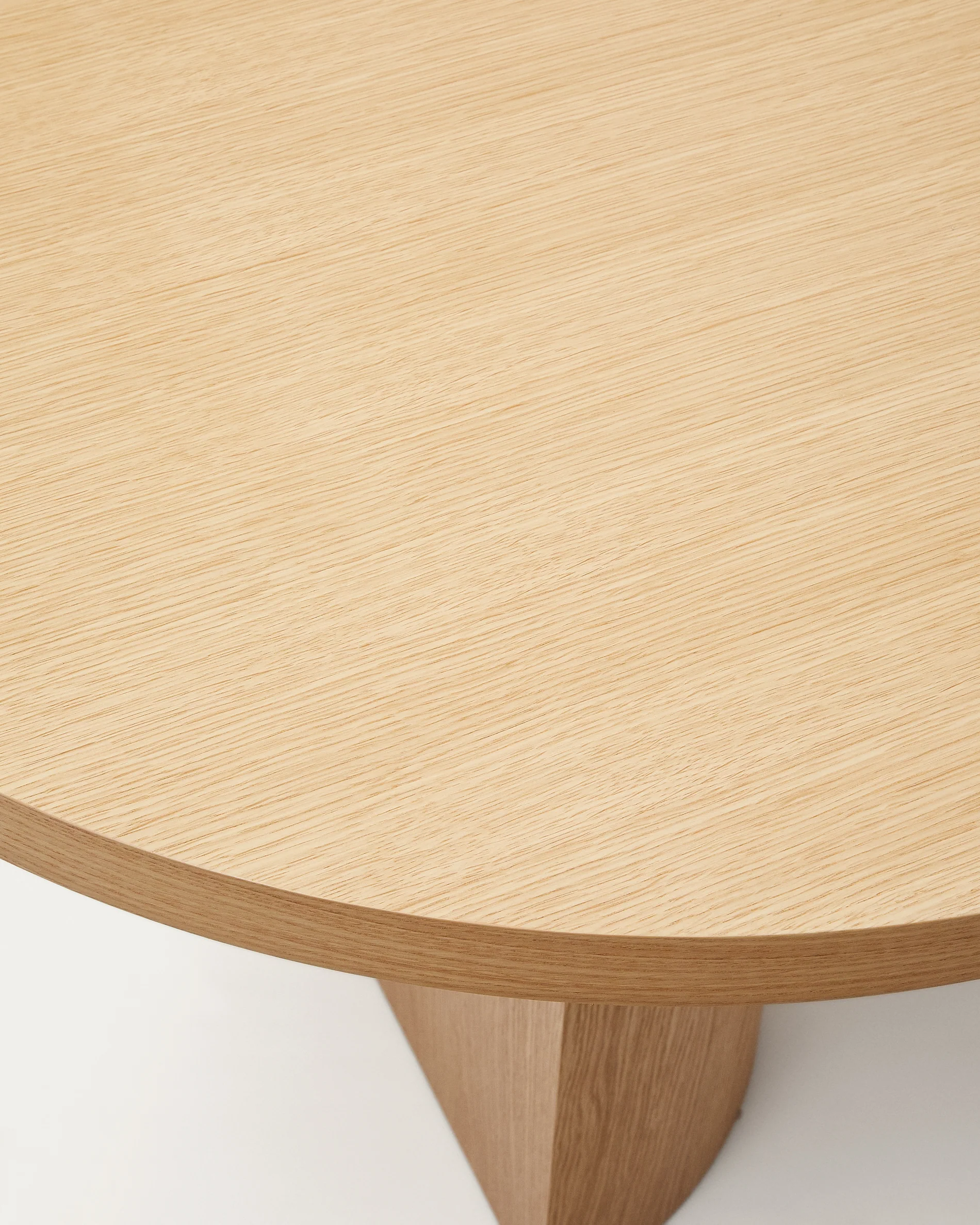 Nealy table with an oak veneer in a natural finish, 240 x 100 cm - Image 3
