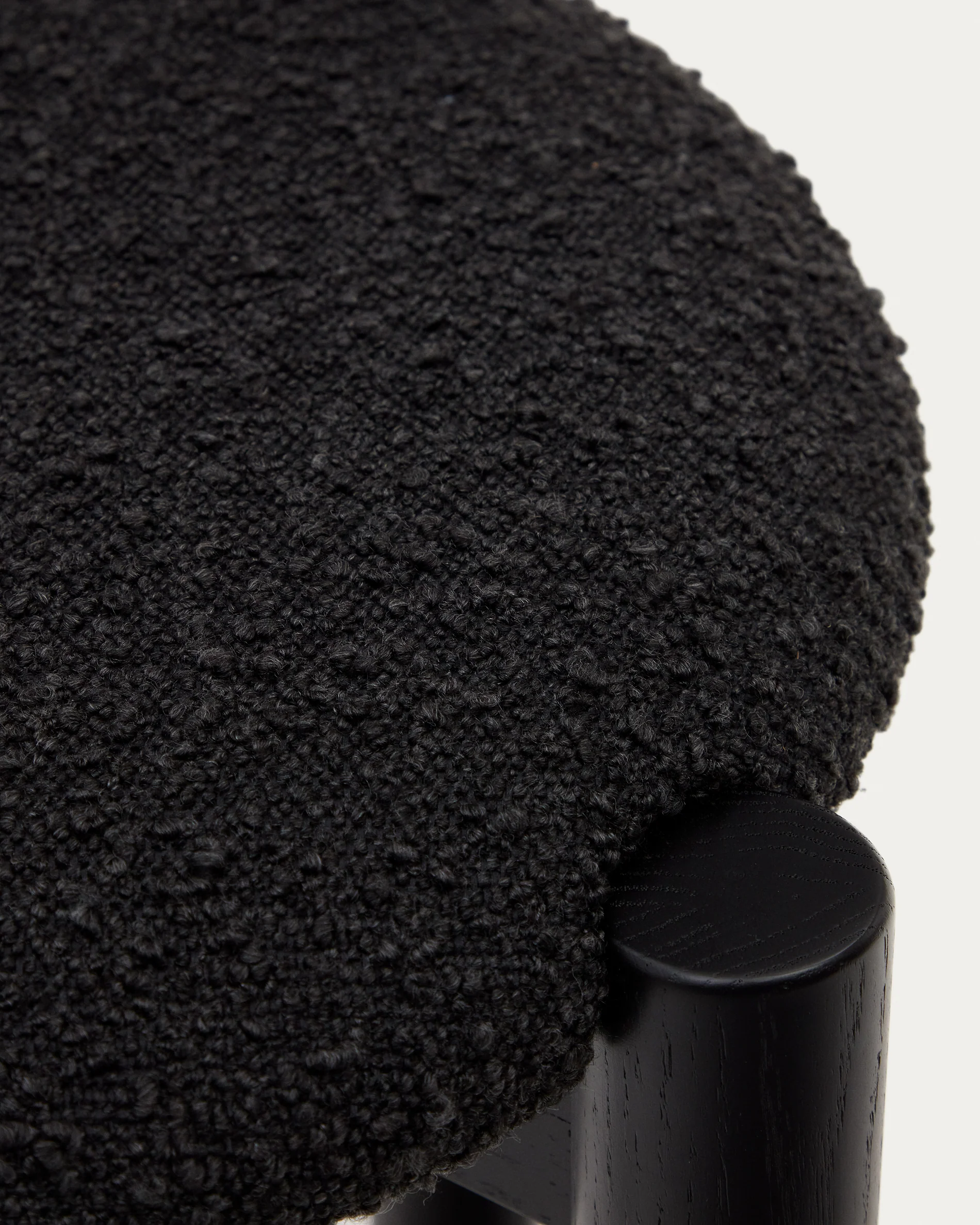 Nebai chair in black bouclé and solid oak wood structure with black finish - Image 5