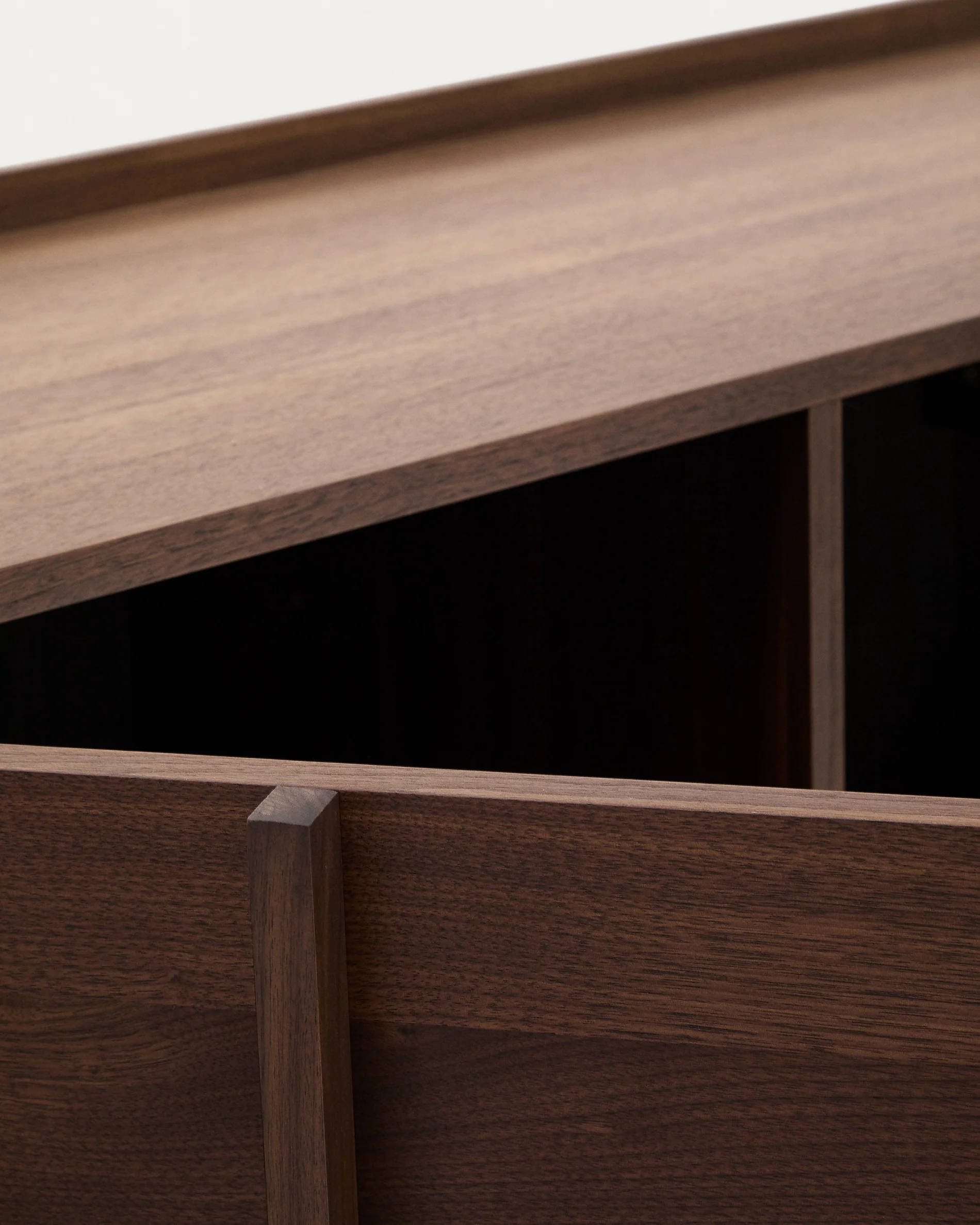 Onix sideboard with a walnut veneer in a dark finish, 200 x 80 cm FSC Mix Credit - Image 7