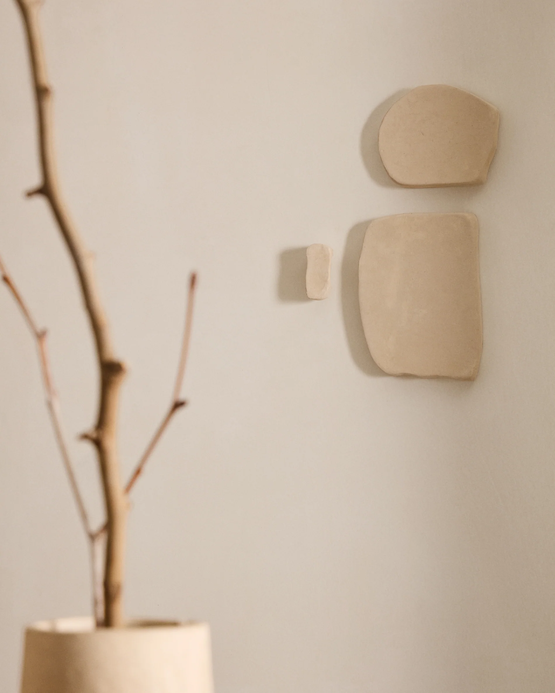 Set of 3 Siluna square wall panels in white papier-mâché - Image 2