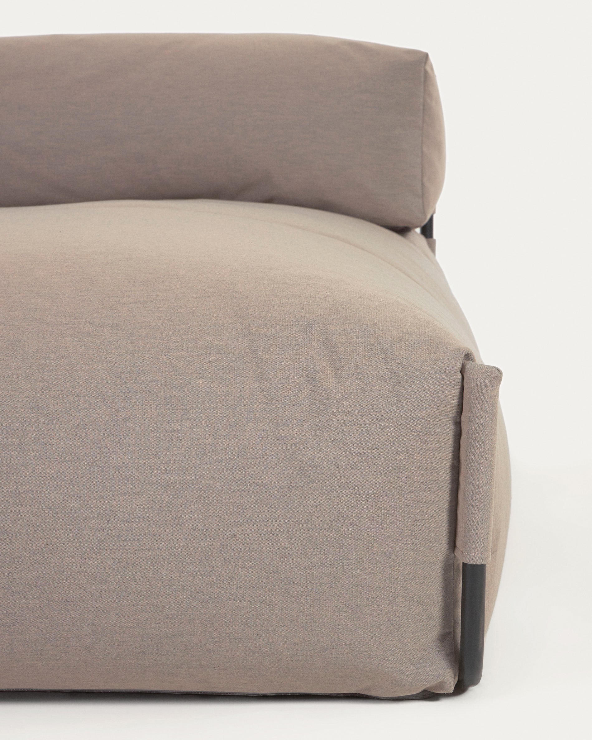 Square chaise longue pouffe with backrest in green with black aluminium, 165 x 101 cm - Image 3