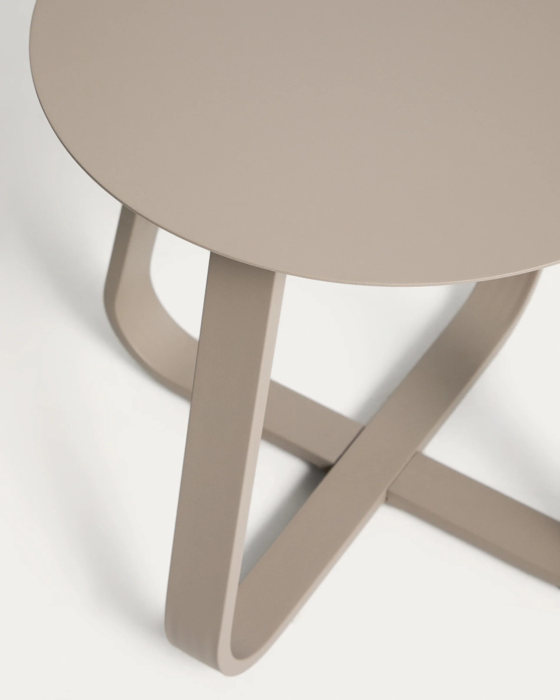 Tamaris taupe aluminium outdoor side table Ø48cm - Image 3