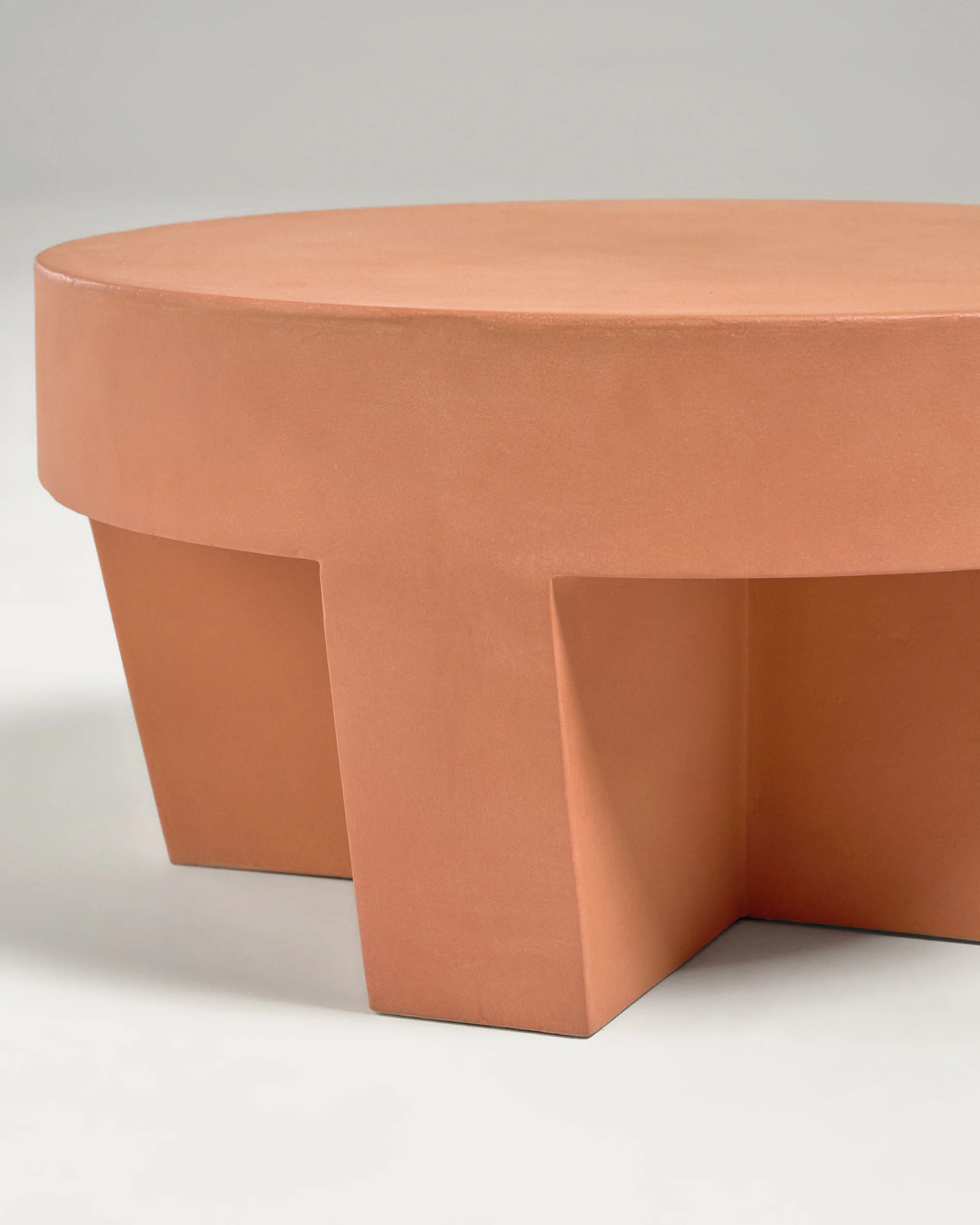 Vilena round outdoor terracotta coffee table, Ø 60 cm - Image 3