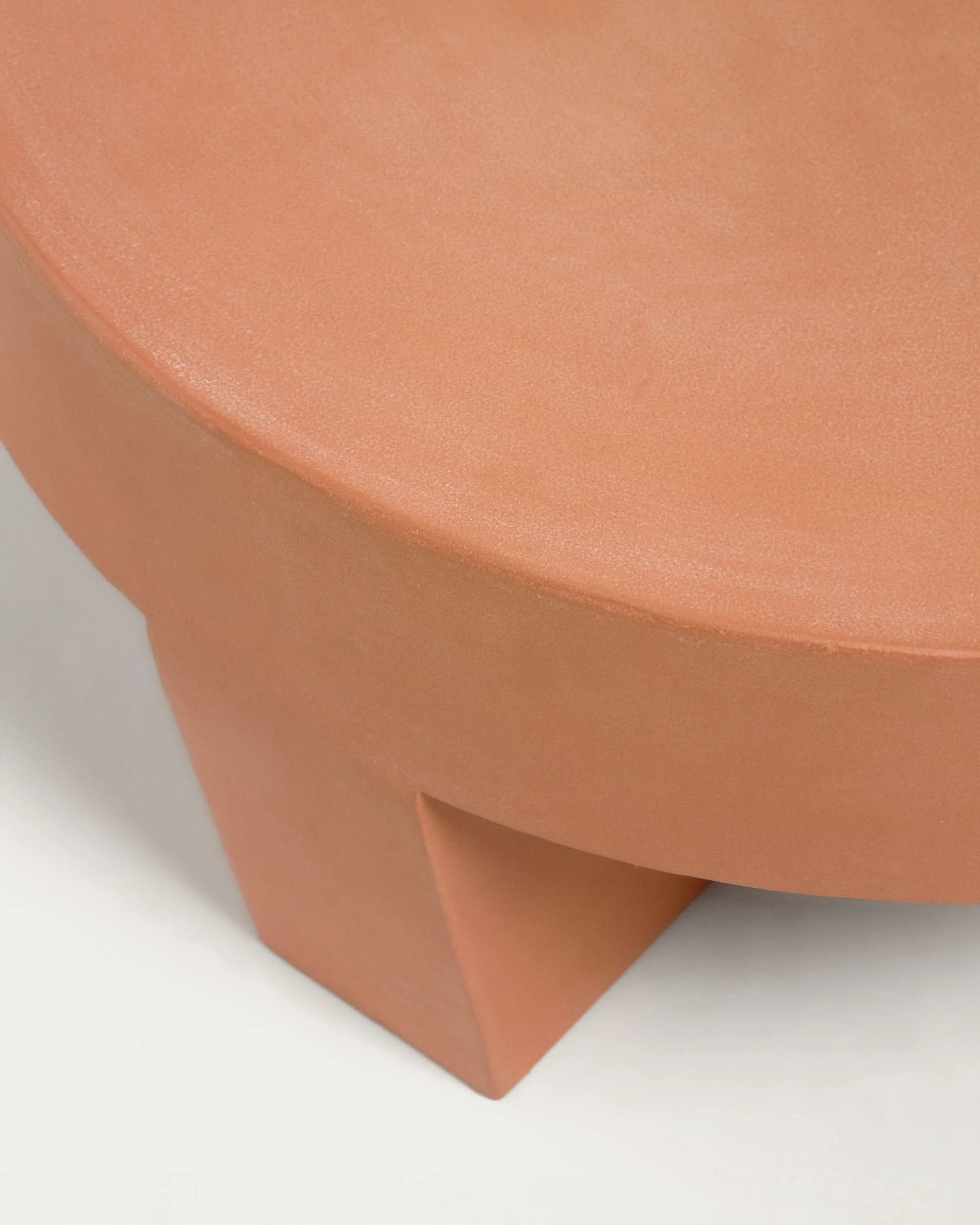 Vilena round outdoor terracotta coffee table, Ø 60 cm - Image 5