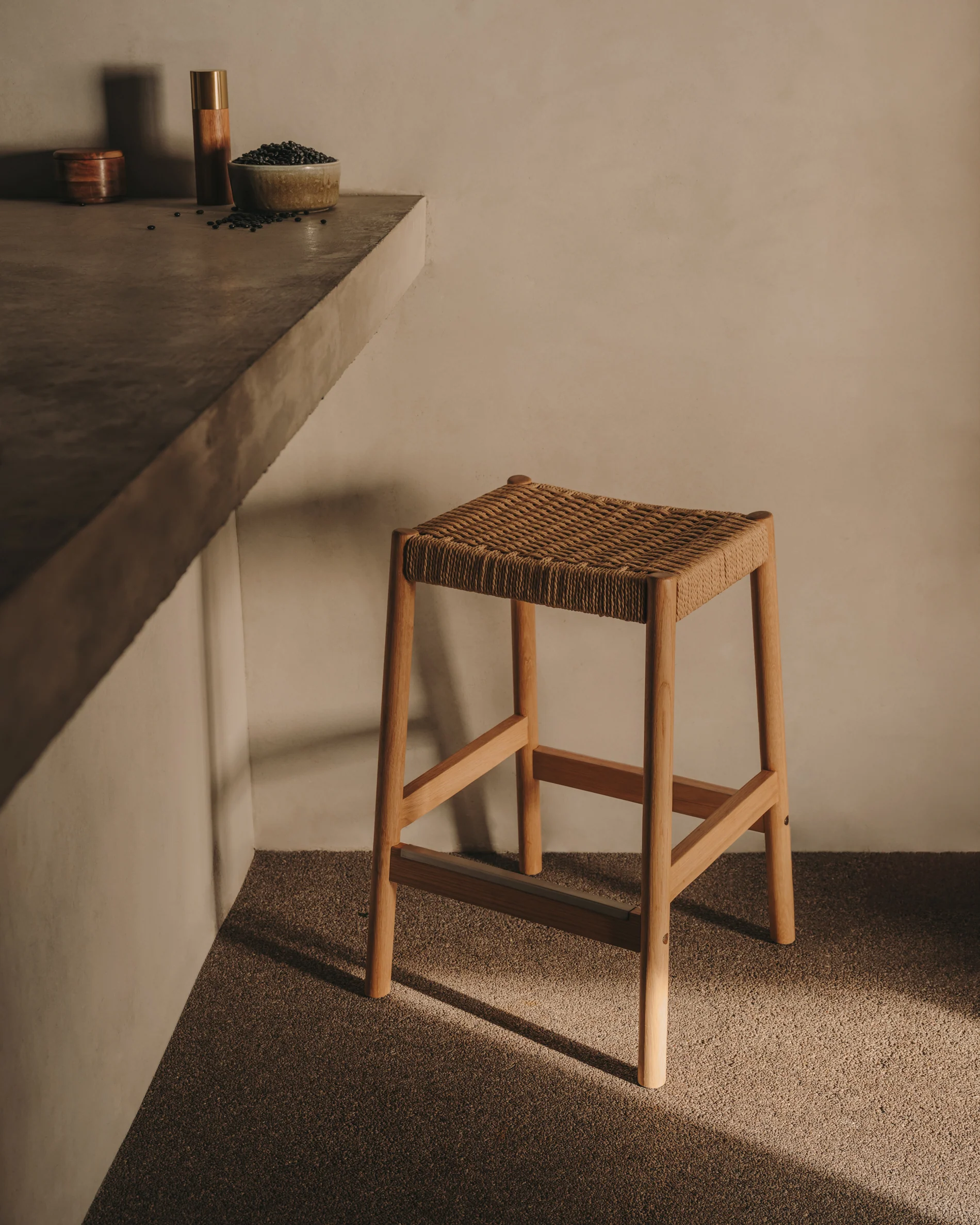 Yalia stool in solid oak wood in a natural finish and rope cord, height 65 cm FSC 100% - Image 2