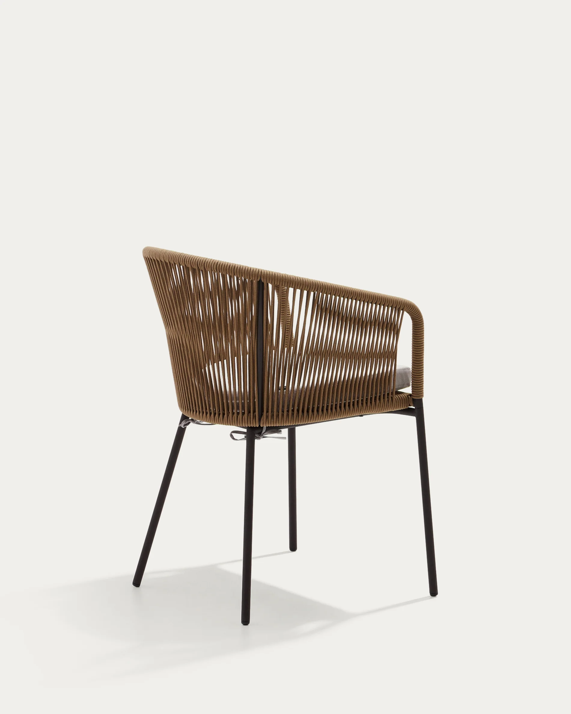 Yanet beige rope chair with galvanised steel legs - Image 7