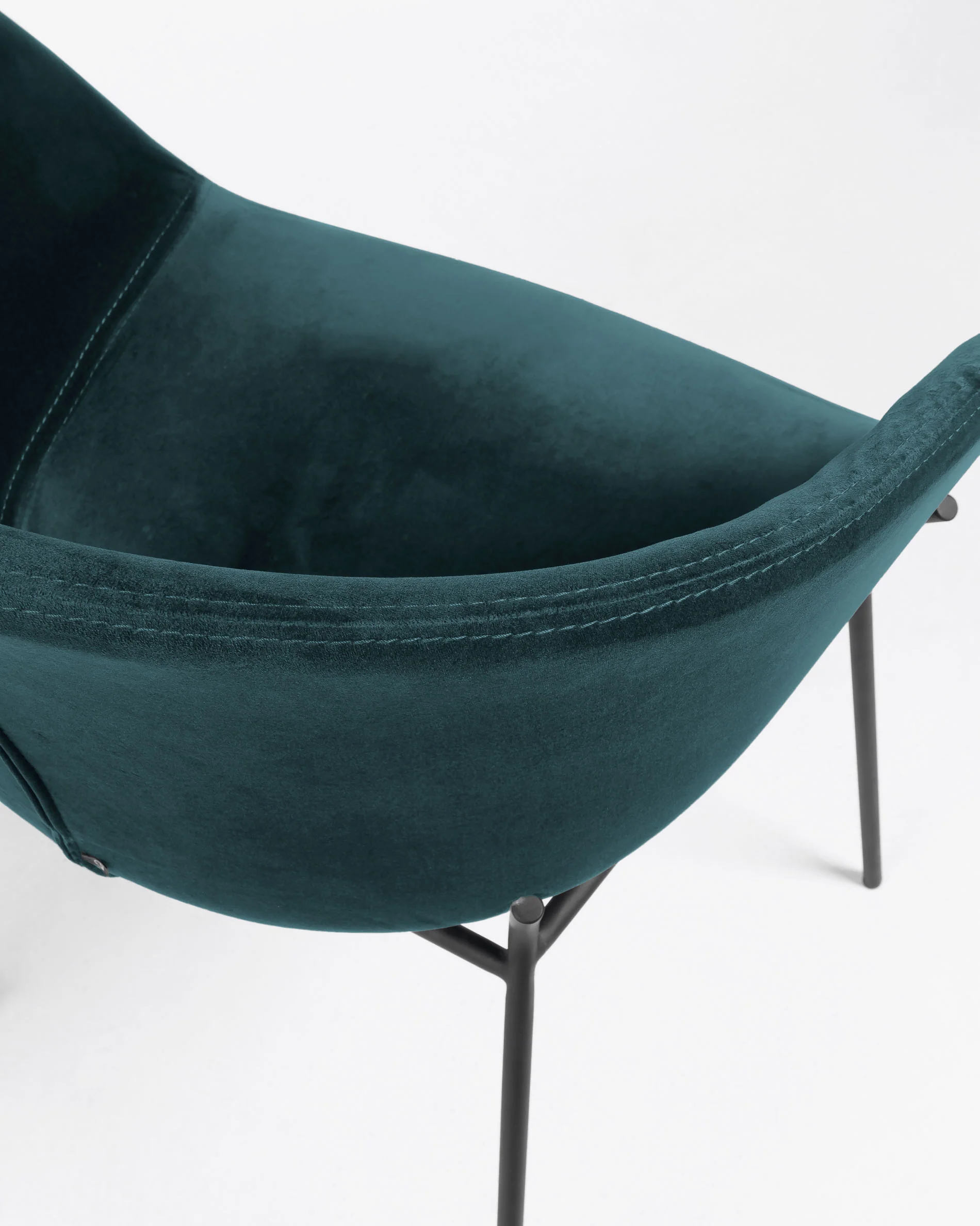 Yvette turquoise velvet chair - Image 3